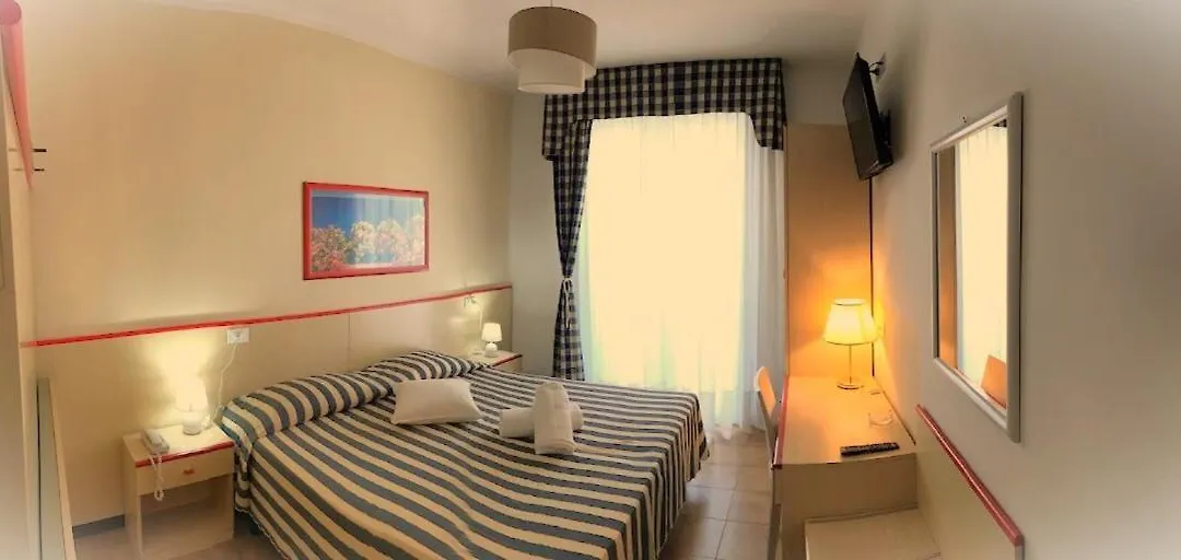 Hotel Riviera-1
